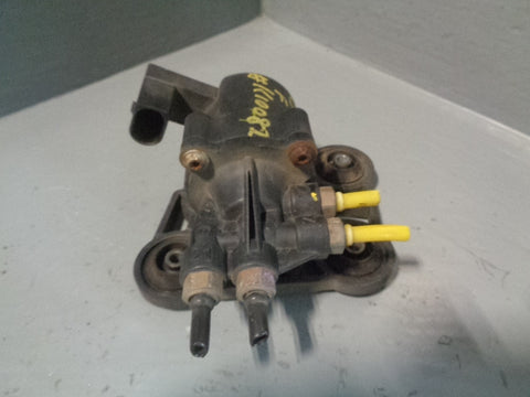 Range Rover L322 Air Suspension Valve Block Front Crossover