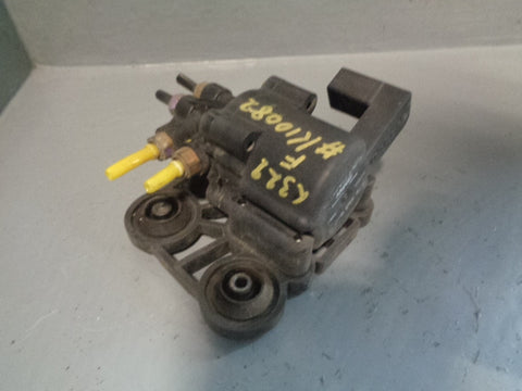 Range Rover L322 Air Suspension Valve Block Front Crossover