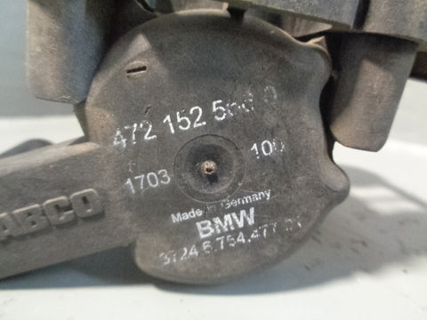 Range Rover L322 Air Suspension Valve Block Front Crossover