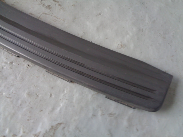 Discovery 3 Rear Bumper Scuff Load Trim 6H52-17877-AC Land