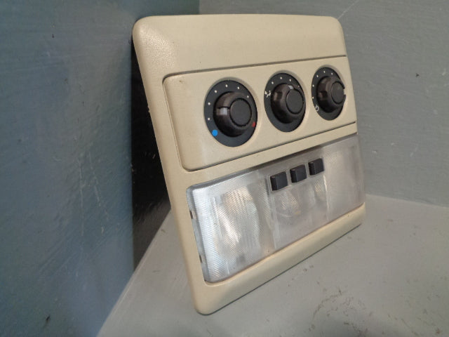 Discovery 3 Rear Heater Controls Panel and Interior Light