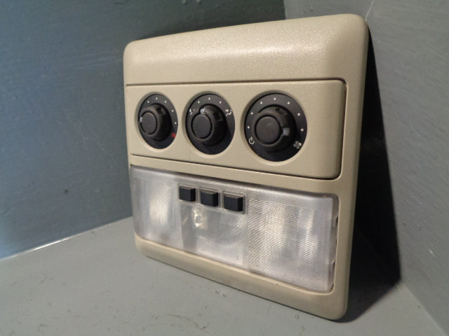 Discovery 3 Rear Heater Controls Panel and Interior Light