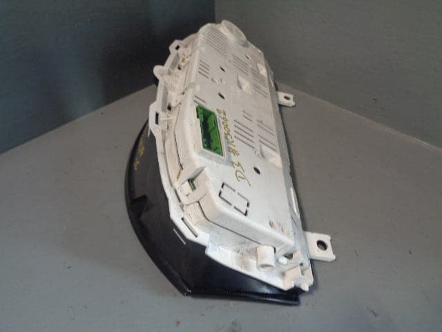 Discovery 3 Instrument Cluster Speedo YAC502070 Land Rover