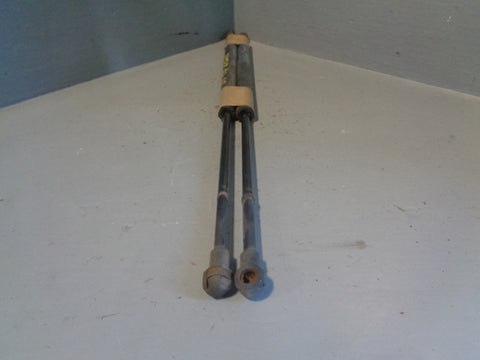 Discovery 3 Tailgate Gas Struts Upper Pair Of Land Rover