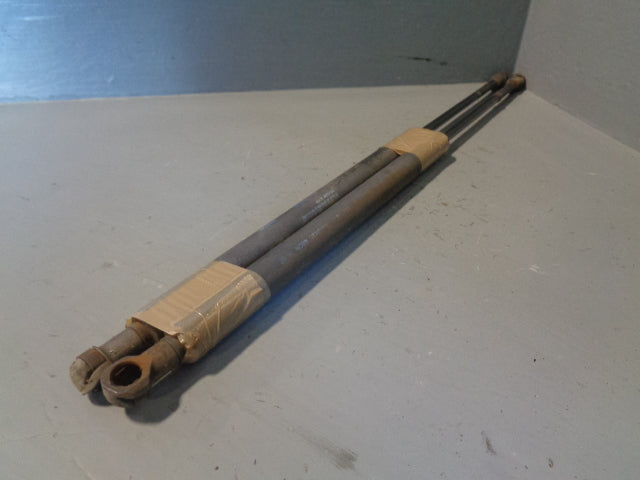 Discovery 3 Tailgate Gas Struts Upper Pair Of Land Rover