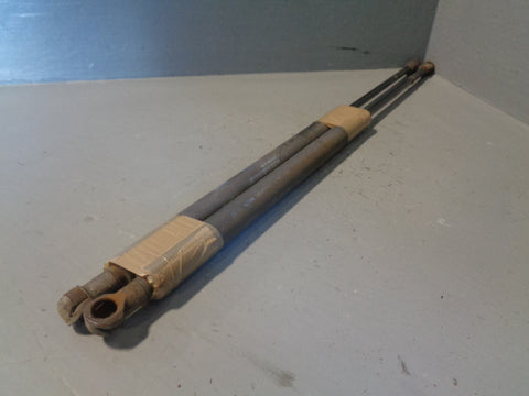 Discovery 3 Tailgate Gas Struts Upper Pair Of Land Rover
