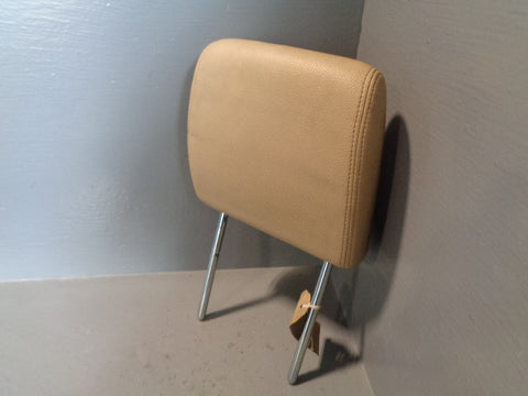 Discovery 3 Rear Headrest Leather in Alpaca Left or Right