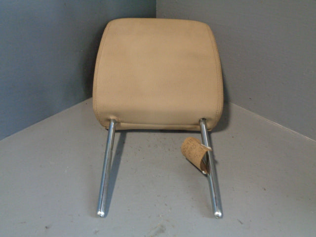Discovery 3 Rear Headrest Leather in Alpaca Left or Right