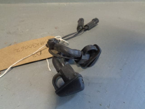 Discovery 3 Windscreen Washer Jets Pair Of Land Rover 2004