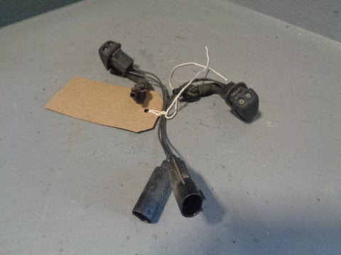 Discovery 3 Windscreen Washer Jets Pair Of Land Rover 2004