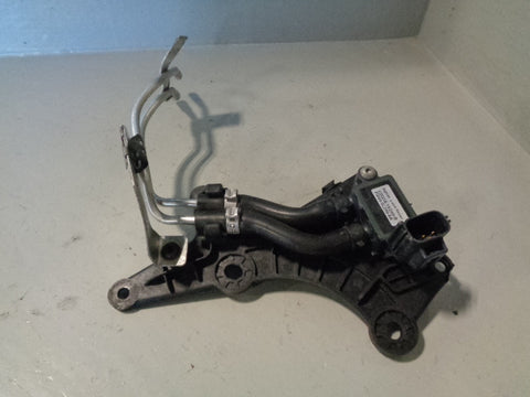 Range Rover L405 DPF Pressure Sensor FW93-5L200-AA 2015 to 2017 ...