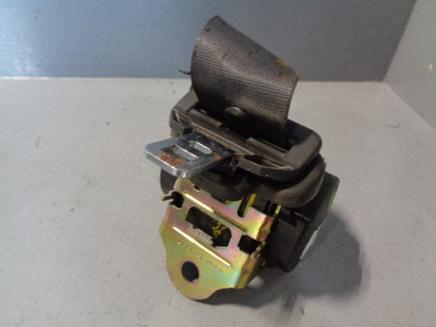 Freelander 1 Seat Belt in Grey Off Side Rear 3 Door Land