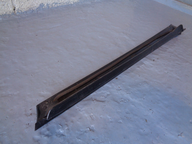 Range Rover P38 A Pillar Trim Near Side Left External Post