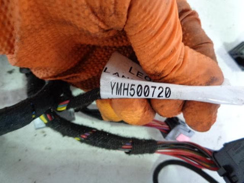 Discovery 3 Wiring Loom Centre Console YHM500720 2004