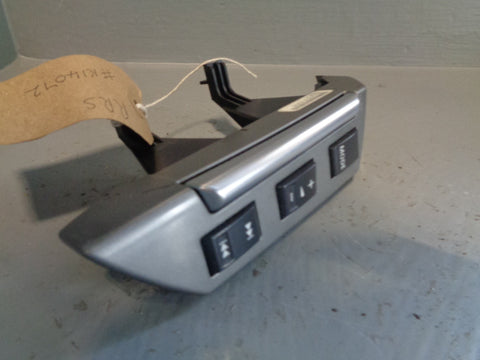 Steering Wheel Audio Controls Silver XPD500790 Discovery 3