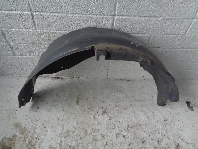 Discovery 3 Wheel Arch Liner Near Side Rear CLF500192 Land