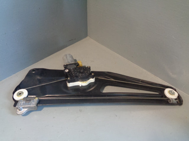thumbnail image 2 of Genuine Land Rover L322 Rear Right Window Regulator & Motor Assembly (2002-2009) 2 of 5