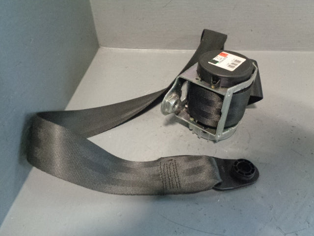 Discovery 3 Seat Belt Near Side Front Black Land Rover 2004