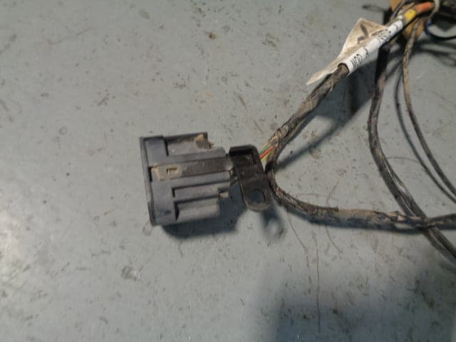 Discovery 3 Parking Sensor Wiring Loom Rear Bumper YMQ501640