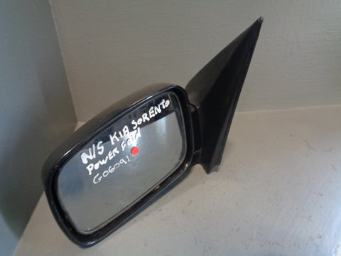 Kia Sorento Door Mirror Near Side Electric in Black