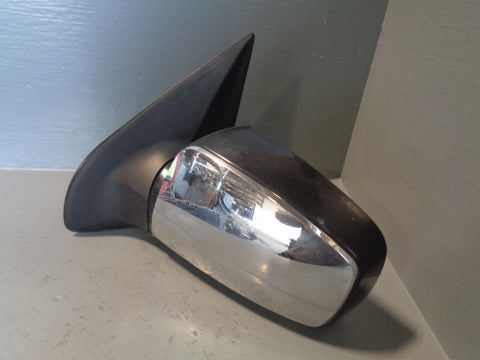 Kia Sorento Door Mirror Near Side Electric in Black