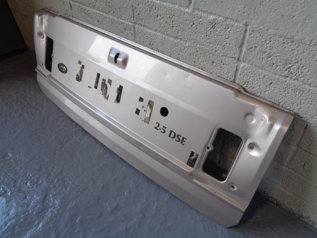 Range Rover P38 Tailgate Boot Lower in Blenheim Silver 642
