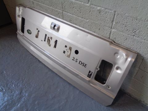 Range Rover P38 Tailgate Boot Lower in Blenheim Silver 642