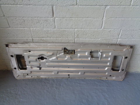 Range Rover P38 Tailgate Boot Lower in Blenheim Silver 642