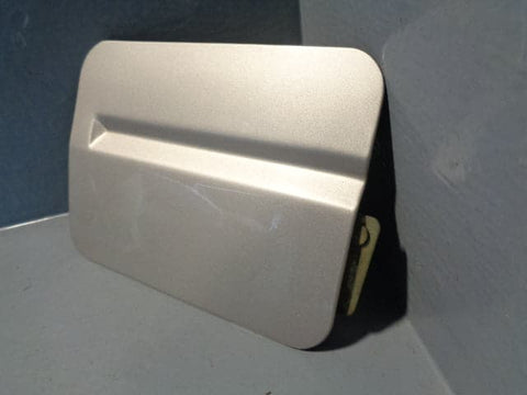 Range Rover P38 Fuel Flap Cover in Blenheim Silver 642 1994