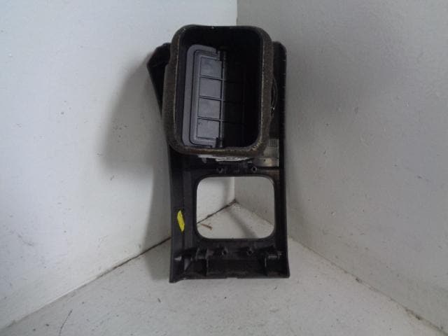 Discovery 3 Drivers Air Vent And Housing Dashboard Off Side