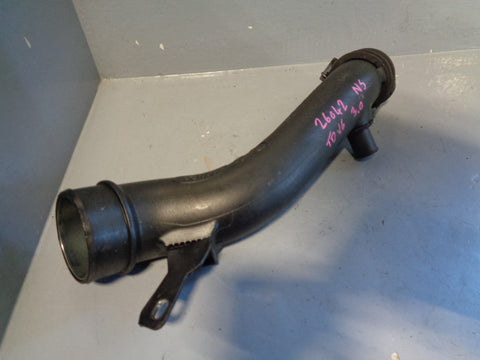 Discovery 4 Air Intake pipe AH22 9F876 BB Land Rover 3.0