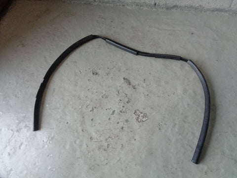 Range Rover L405 Bonnet Weather Seal LR039085 2013 to 2017 TLR