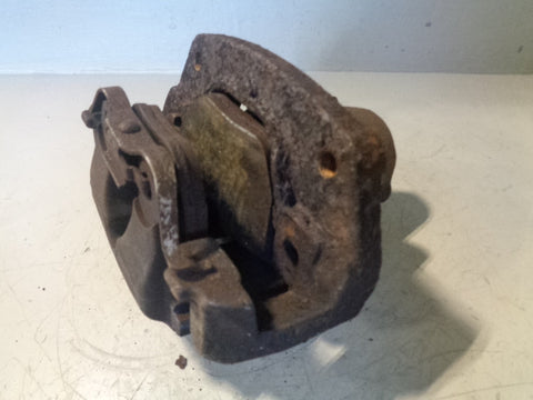 Range Rover L322 Brake Caliper Off Side Front 4.4 V8 or TD6 2002 to 2006
