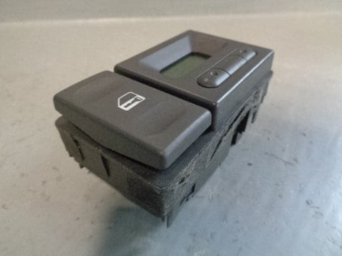 Discovery 2 Clock and Central Locking Button Grey