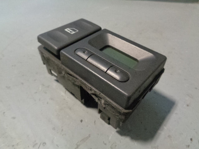Discovery 2 Clock and Central Locking Button Grey