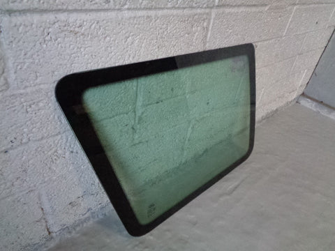 Discovery 2 Window Glass Quarter Near Side Rear Land Rover 1998 to 2004