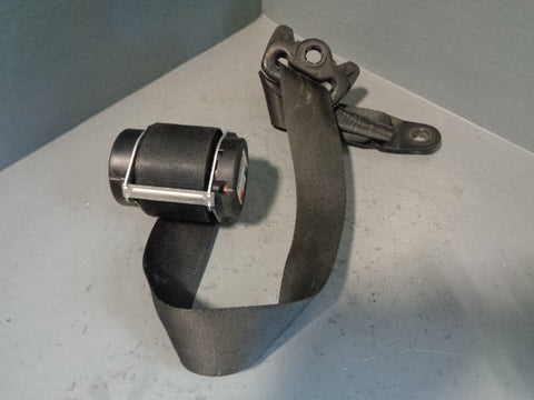 Discovery 3 Seat Belt Black Near Side Rear Land Rover 2004