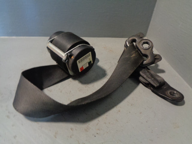 Discovery 3 Seat Belt Black Near Side Rear Land Rover 2004