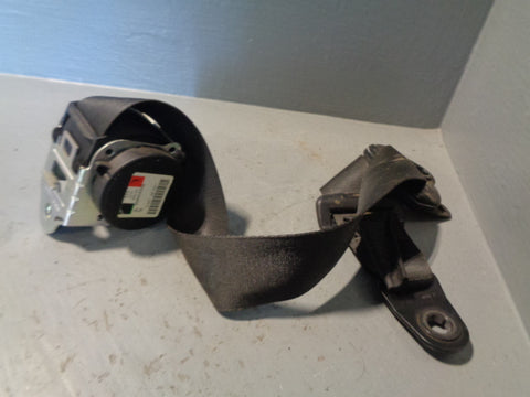 Discovery 3 Seat Belt Black Near Side Rear Land Rover 2004