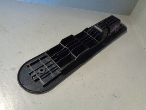 Discovery 2 Striker Cover Trims Dickie Seats 3rd Row HXP100180 Land Rover