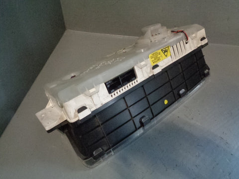 Discovery 2 Instrument Cluster Assembly Speedo YAC114011 TD5