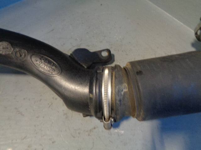 Discovery 4 Air Intake pipe AH22 9F876 BA L320 3.0 TDV6 Land