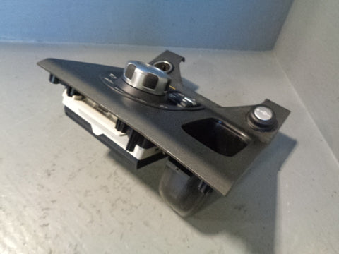 Discovery 4 Suspension and Terrain Control Panel Surround