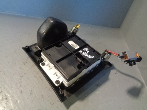 Discovery 4 Suspension and Terrain Control Panel Surround