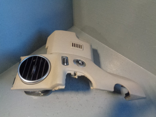Discovery 4 Heater Air Vent Off Side Centre Start / Stop