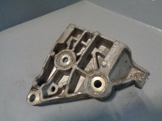 Power Steering Pump Bracket Discovery 3 Range Rover Sport
