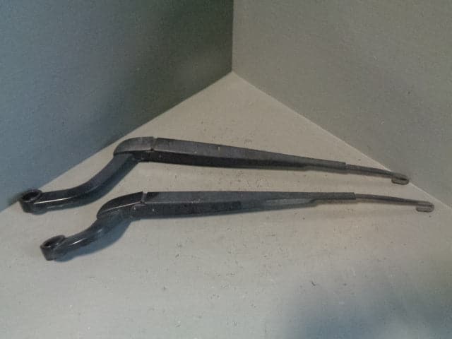 Range Rover Sport Wiper Arms Pair Of Windscreen Front L320