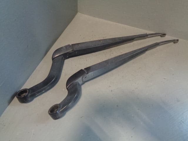 Range Rover Sport Wiper Arms Pair Of Windscreen Front L320