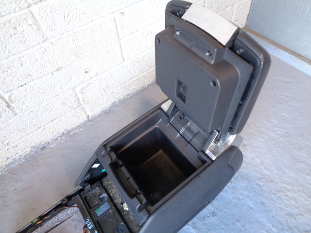 Range Rover L322 Leather Arm Rest Centre Console Black 12v