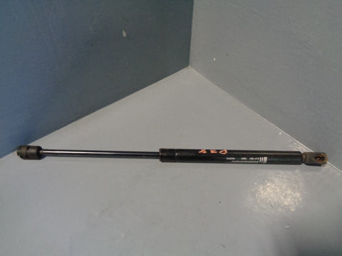 Range Rover P38 Tailgate Lift Gas Struts Pair 1994 to 2002